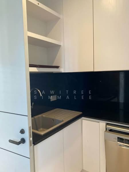 Vittorio 39, Bangkok, 8 Sukhumvit, Khlong Tan Nua, Watthana, Bangkok, 2 Bedrooms, 127 sqm, Condo For Sale, by Sawitree Simmalee, 500321126 - DDproperty.com