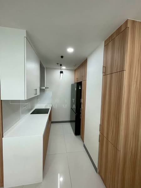 The Empire Place, Bangkok, 88 Narathiwatratchanakharin Road, Thung Maha Mek, Sathon, Bangkok, 3 Bedrooms, 183 sqm, Condo For Rent, by Sawitree Simmalee, 500321133 - DDproperty.com