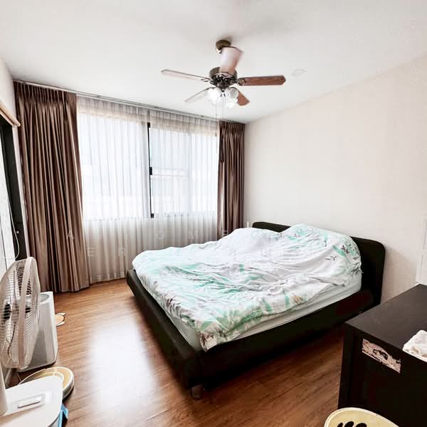 Baan Klang Muang Rama 9-Krungthep Kreetha, Bangkok, Soi Kanchanaphisek 23, Saphan Sung, Bangkok, 3 Bedrooms, 152 sqm, Townhouse For Sale, by AJHOMECENTER - คุณจ๋า, 500321138 - DDproperty.com