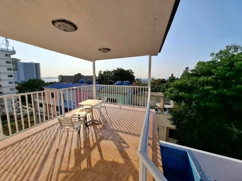 undefined, Chon Buri (Pattaya), Nong Pru, Bang Lamung (Pattaya), Chon Buri (Pattaya), 4 Bedrooms, 200 sqm, Townhouse For Rent, by Patchara Srisak, 500321142 - DDproperty.com