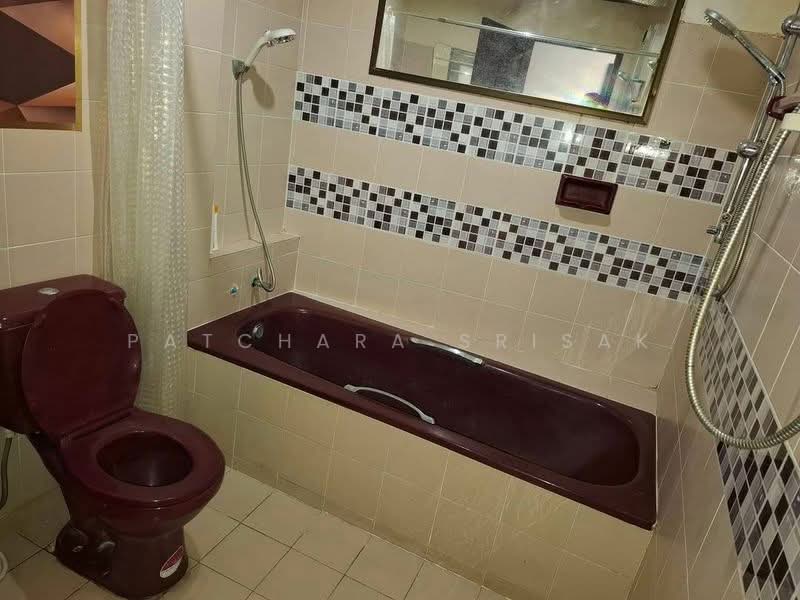 undefined, Chon Buri (Pattaya), Nong Pru, Bang Lamung (Pattaya), Chon Buri (Pattaya), 4 Bedrooms, 200 sqm, Townhouse For Rent, by Patchara Srisak, 500321142 - DDproperty.com