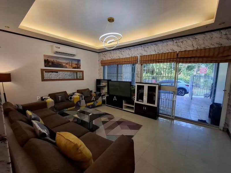 undefined, Chon Buri (Pattaya), Nong Pru, Bang Lamung (Pattaya), Chon Buri (Pattaya), 4 Bedrooms, 200 sqm, Townhouse For Rent, by Patchara Srisak, 500321142 - DDproperty.com
