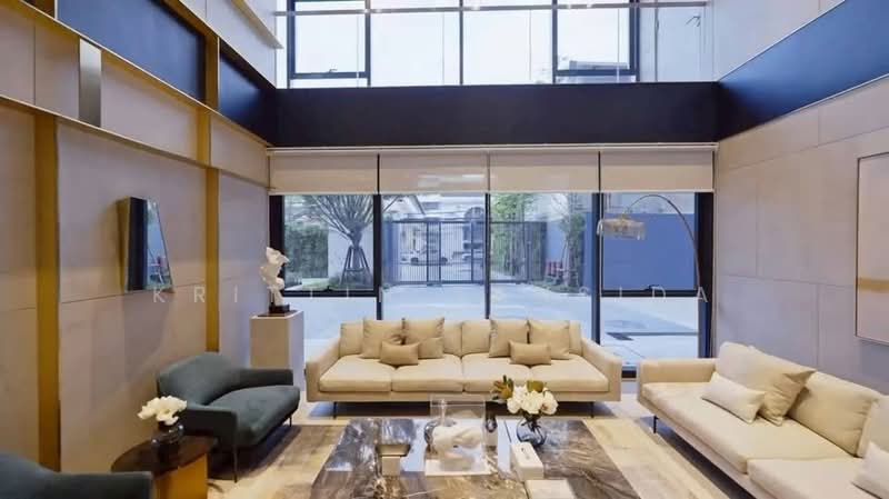 THE CROWN Residences, Bangkok, Rama 4 Road, Thung Maha Mek, Sathon, Bangkok, 1 Bedroom, 44 sqm, Condo For Rent, by Krittin Tansida, 500321177 - DDproperty.com