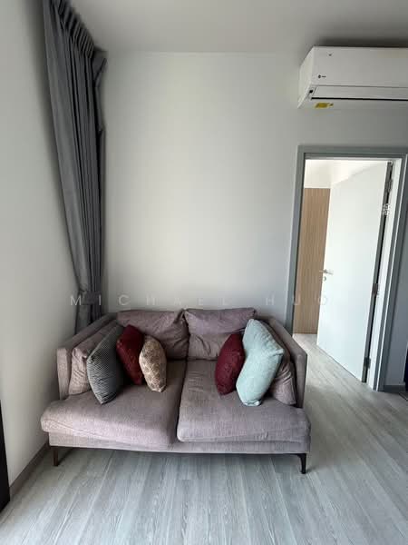 XT Ekkamai, Bangkok, 259 Soi Sukhumvit 63, Khlong Tan Nua, Watthana, Bangkok, 1 Bedroom, 30 sqm, Condo For Rent, by Michael Huo, 500321186 - DDproperty.com