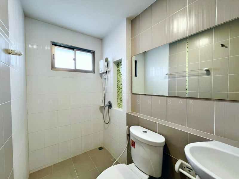 Life In The Garden Rongpo-Motorway : ไลฟ อิน เดอะ การ์เด้น โรงโป๊ะ-มอเตอร์เวย์, ชลบุรี, ซอยบางละมุง 25 (โรงโป๊ะ), ตะเคียนเตี้ย, บางละมุง, ชลบุรี, 204 ตร.ม., บ้านเดี่ยว ให้เช่า, โดย Patchara Srisak, 500321189 - DDproperty.com