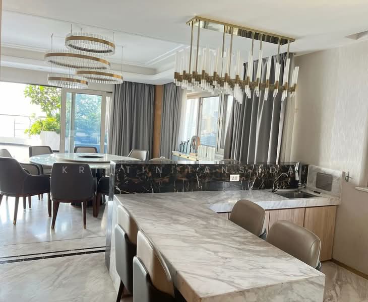 Le Raffine Sukhumvit 24, Bangkok, Soi Sukhumvit 24, Khong Tan, Khlong Toei, Bangkok, 3 Bedrooms, 371 sqm, Condo For Sale, by Krittin Tansida, 500321197 - DDproperty.com