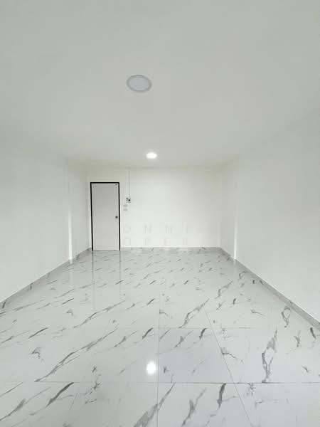 3-story townhome (along the, Bangkok, -, Ram Inthra, Khan Na Yao, Bangkok, 4 Bedrooms, 200 sqm, Townhouse For Rent, by Connex Property, 500321201 - DDproperty.com