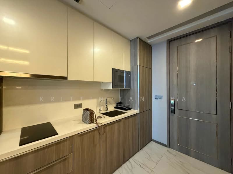 Celes Asoke, Bangkok, 8-10 Sukhumvit 21, Khlongtoei Nua, Watthana, Bangkok, 1 Bedroom, 42 sqm, Condo For Rent, by Krittin Tansida, 500321224 - DDproperty.com