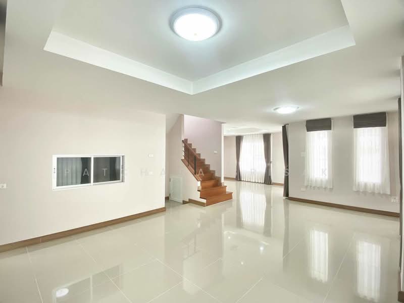 Baan Klang Suan, Chon Buri (Pattaya), Sukhumvit Road, Ta Khian Tia, Bang Lamung (Pattaya), Chon Buri (Pattaya), 3 Bedrooms, 204 sqm, Single Detached House For Sale, by Patchara Srisak, 500321247 - DDproperty.com