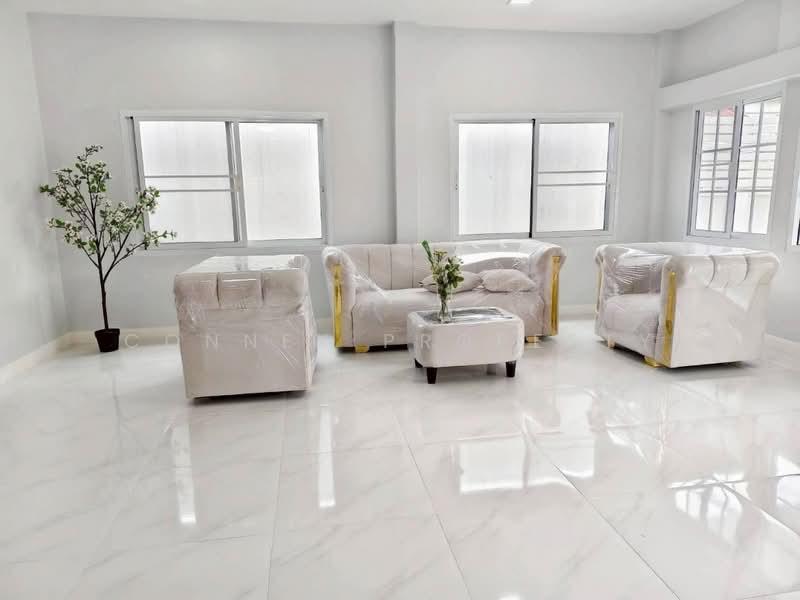Wangthong Donmueng, Bangkok, , Don Mueang, Bangkok, 2 Bedrooms, 125 sqm, Townhouse For Sale, by Connex Property, 500321281 - DDproperty.com