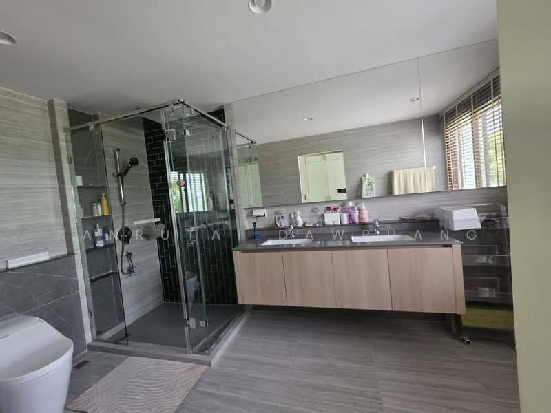 Burasiri Krungthep Kreetha, Bangkok, 95 Soi Pracha Ruam Chai, Hua Mak, Bang Kapi, Bangkok, 4 Bedrooms, 300 sqm, Single Detached House For Sale, by Kanrutai Dawruang, 500321290 - DDproperty.com