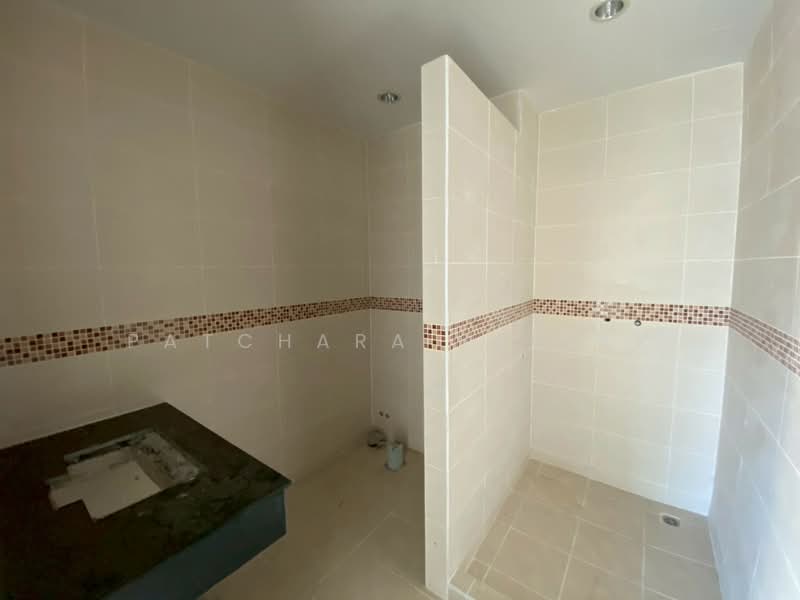 Wongamat Privacy Resort & Residence : วงศ์อมาตย์ ไพรเวซี่ รีสอร์ท แอนด์ เรสซิเดนซ์, ชลบุรี, นาเกลือ, บางละมุง, ชลบุรี, 81 ตร.ม., คอนโด ขาย, โดย Patchara Srisak, 500321442 - DDproperty.com