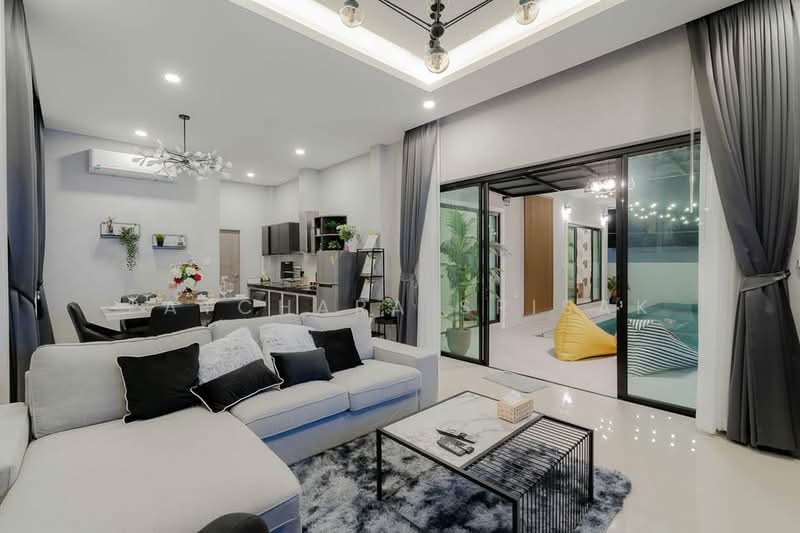 4-BR House, Prachuap Khiri Khan, Hua Hin, Hua Hin, Prachuap Khiri Khan, 4 Bedrooms, 445 sqm, Single Detached House For Rent, by Patchara Srisak, 500321492 - DDproperty.com