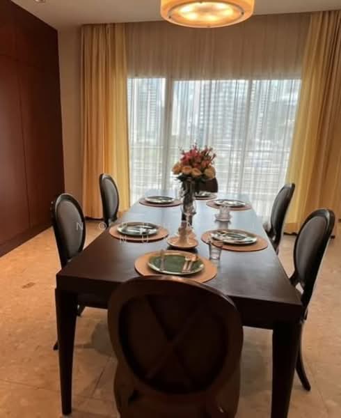 Royal Residence Park, Bangkok, 99 Royal Resident Park Lumphini, Lumphini, Pathum Wan, Bangkok, 3 Bedrooms, 230 sqm, Apartment For Rent, by Noppharuj Nunta, 500321495 - DDproperty.com