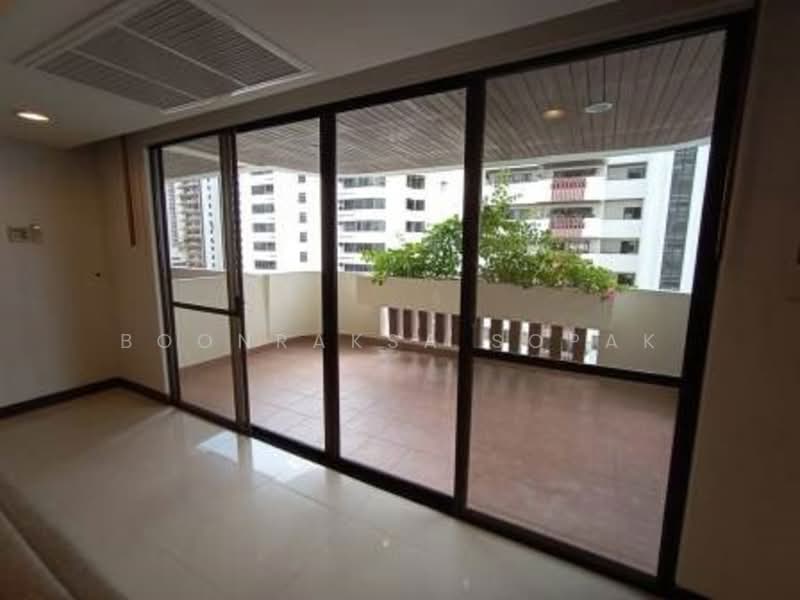 Hawaii Tower, Bangkok, Soi Sukhumvit 23, Khlongtoei Nua, Watthana, Bangkok, 3 Bedrooms, 330 sqm, Apartment For Rent, by Boonraksa Sopak, 500321574 - DDproperty.com
