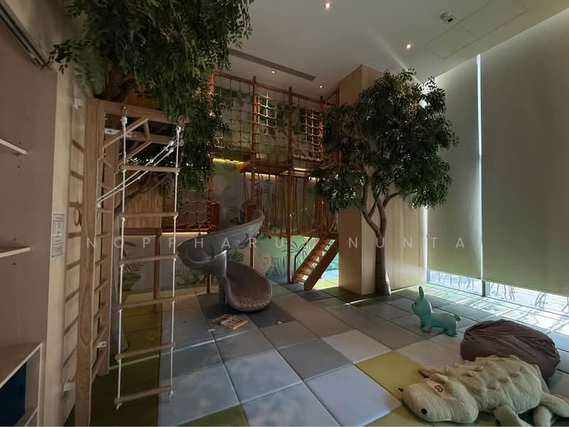 MARQUE Sukhumvit, Bangkok, 719 Sukhumvit 39 Road, Khlong Tan Nua, Watthana, Bangkok, 2 Bedrooms, 135 sqm, Condo For Rent, by Noppharuj Nunta, 500321584 - DDproperty.com