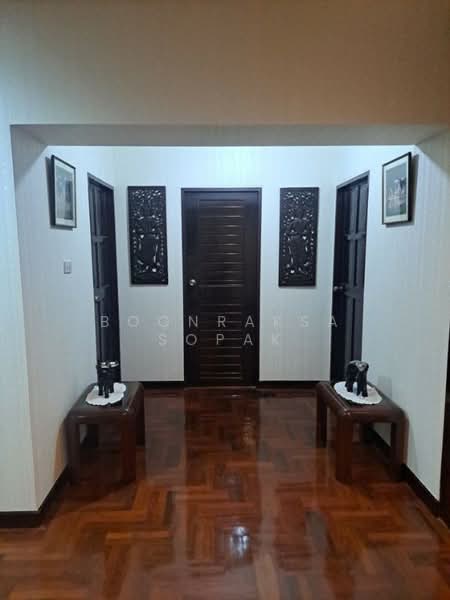 Siam Penthouse 1, Bangkok, 51 Sukhumvit Soi 8, Khlong Toei, Bangkok, 2 Bedrooms, 80 sqm, Condo For Rent, by Boonraksa Sopak, 500321588 - DDproperty.com
