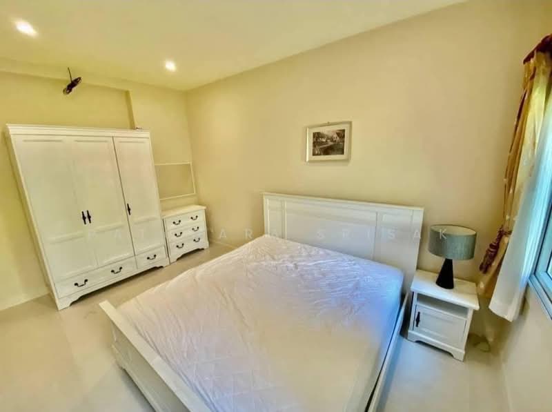 Silk Road Place, Chon Buri (Pattaya), Chaiyapruek 2 Road, Bang Lamung, Bang Lamung (Pattaya), Chon Buri (Pattaya), 3 Bedrooms, 280 sqm, Single Detached House For Rent, by Patchara Srisak, 500321597 - DDproperty.com