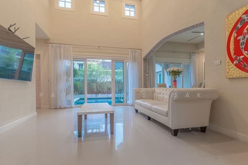 3-BR Villa, Chon Buri (Pattaya), Huai Yai, Bang Lamung (Pattaya), Chon Buri (Pattaya), 3 Bedrooms, 70 sqm, Villa For Rent, by Patchara Srisak, 500321618 - DDproperty.com