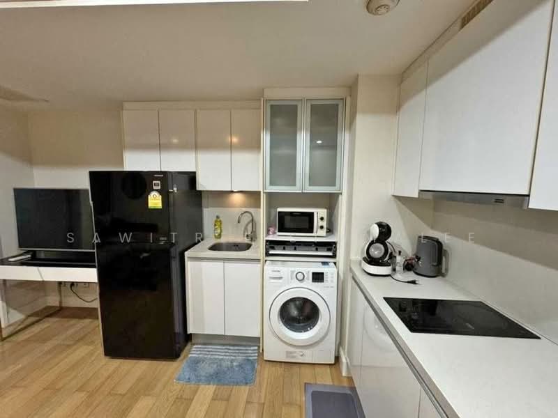 Collezio Sathorn-Pipat, Bangkok, 41 Soi Pipat 1 Silom Road, Silom, Bang Rak, Bangkok, 1 Bedroom, 41 sqm, Condo For Sale, by Sawitree Simmalee, 500321627 - DDproperty.com