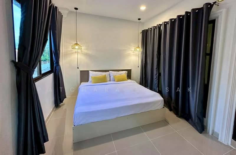 undefined, Chon Buri (Pattaya), Sattahip, Chon Buri (Pattaya), 5 Bedrooms, 440 sqm, Single Detached House For Rent, by Patchara Srisak, 500321636 - DDproperty.com