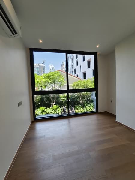 Via 34, Bangkok, 15 Soi Sukhumvit 34, Khong Tan, Khlong Toei, Bangkok, 2 Bedrooms, 125 sqm, Condo For Sale, by K.Nana, 500321679 - DDproperty.com