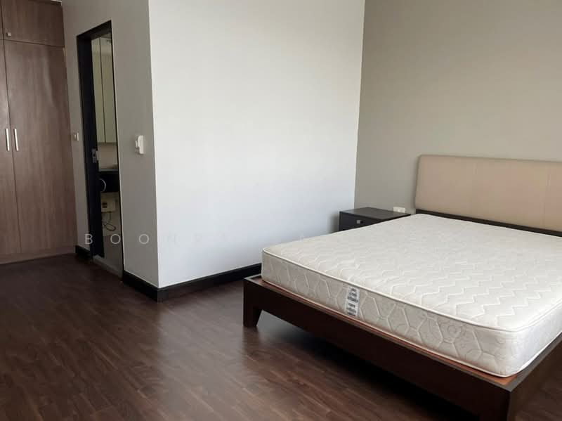 Charoenjai Place, Bangkok, 40 Soi Pridi Banomyong 31, Khlong Tan Nua, Watthana, Bangkok, 4 Bedrooms, 227 sqm, Apartment For Rent, by Boonraksa Sopak, 500321680 - DDproperty.com