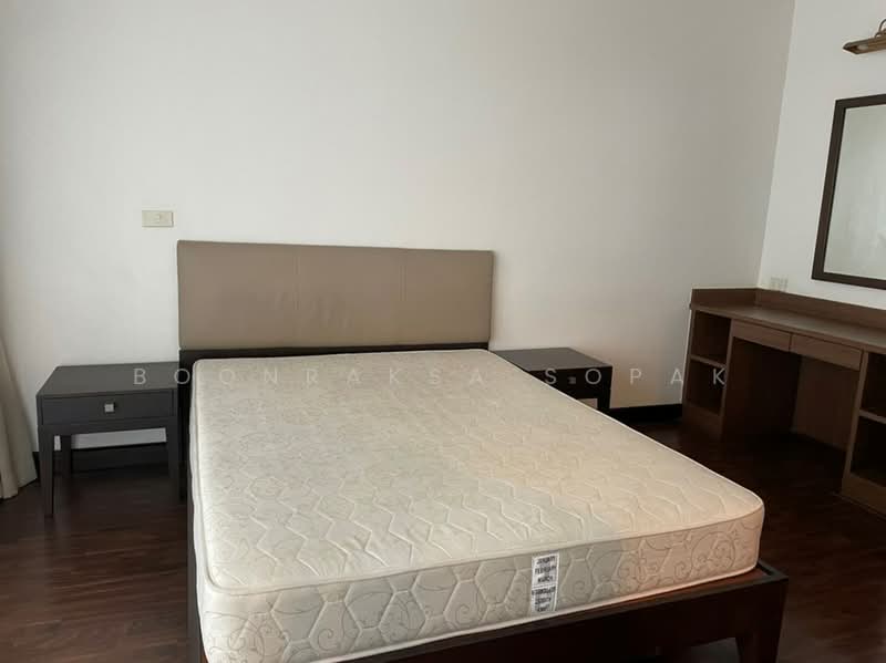 Charoenjai Place, Bangkok, 40 Soi Pridi Banomyong 31, Khlong Tan Nua, Watthana, Bangkok, 4 Bedrooms, 227 sqm, Apartment For Rent, by Boonraksa Sopak, 500321680 - DDproperty.com