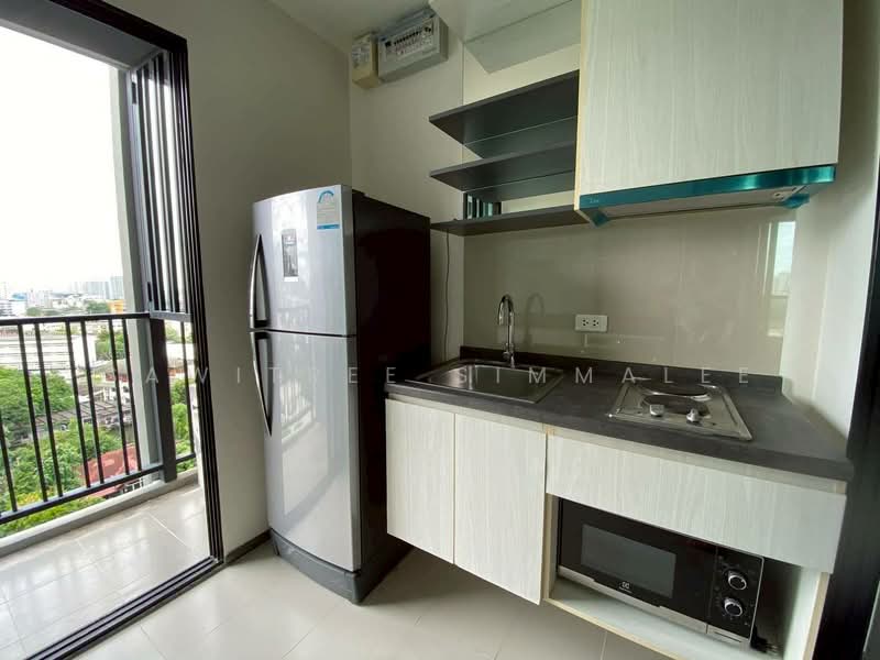 The Base Park West Sukhumvit 77, Bangkok, 11 Soi Sukhumvit 77 Sukhumvit Road, Phra Kanong Nua, Watthana, Bangkok, 2 Bedrooms, 48 sqm, Condo For Rent, by Sawitree Simmalee, 500321686 - DDproperty.com