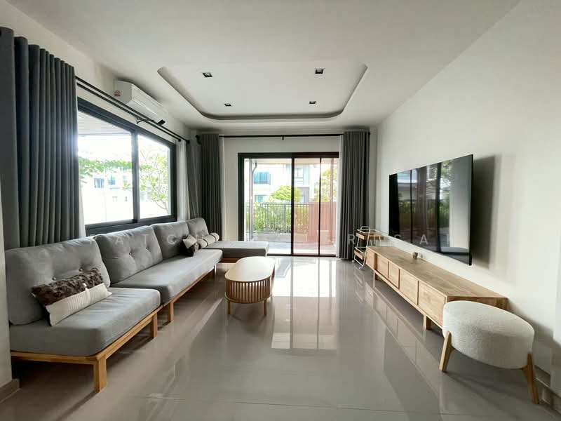 Patta Element, Chon Buri (Pattaya), Ta Khian Tia, Bang Lamung (Pattaya), Chon Buri (Pattaya), 4 Bedrooms, 220 sqm, Single Detached House For Rent, by Patchara Srisak, 500321688 - DDproperty.com