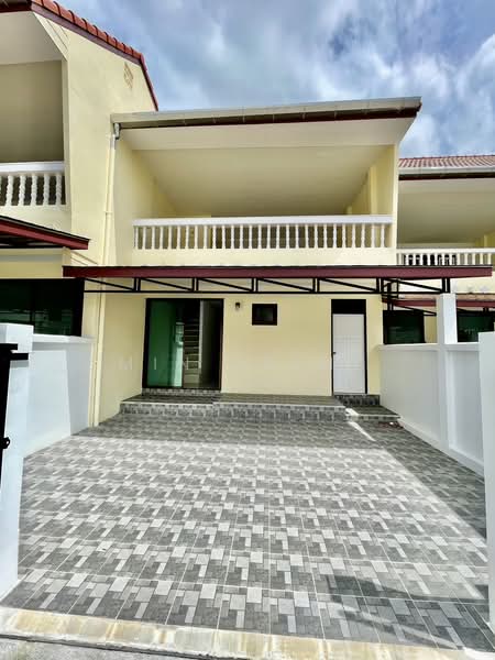Kata, Phuket, Rawai, Muang Phuket, Phuket, 3 Bedrooms, 80 sqm, Semi-Detached House (Twin House) For Rent, by Min Prime, 500321689 - DDproperty.com