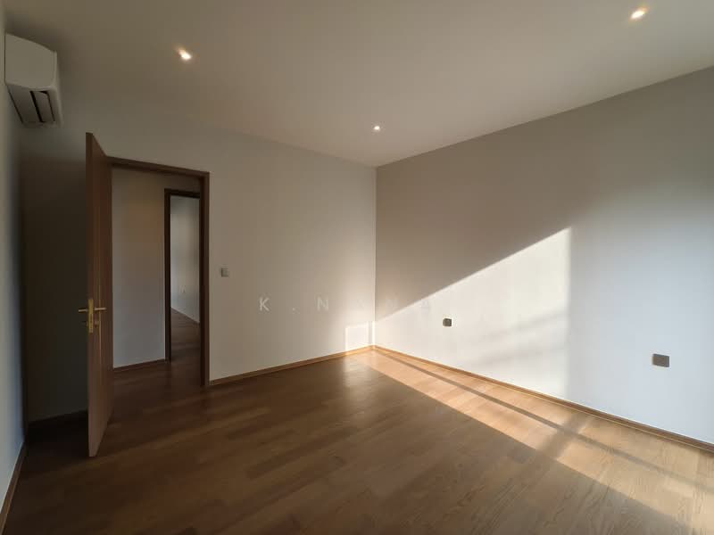 Via 34, Bangkok, 15 Soi Sukhumvit 34, Khong Tan, Khlong Toei, Bangkok, 3 Bedrooms, 146 sqm, Condo For Sale, by K.Nana, 500321707 - DDproperty.com