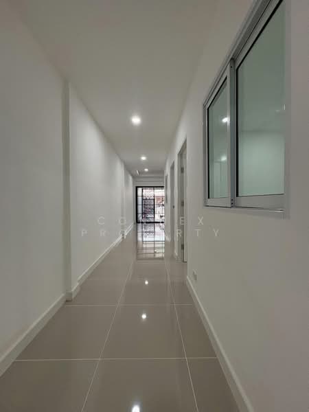 Sai Thip Village, Pathum Thani, , Khlong Song, Khlong Luang, Pathum Thani, 2 Bedrooms, 21 sqm, Townhouse For Sale, by Connex Property, 500321714 - DDproperty.com