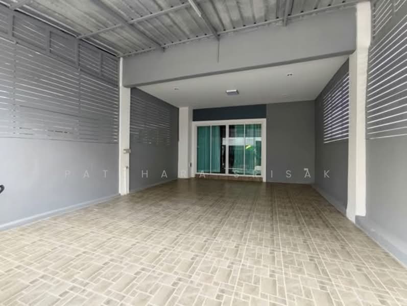 Ponthep Garden Ville 5, Chon Buri (Pattaya), Public Works Road No. Chb. 2039, Nong Pru, Bang Lamung (Pattaya), Chon Buri (Pattaya), 3 Bedrooms, 204 sqm, Single Detached House For Sale, by Patchara Srisak, 500321722 - DDproperty.com