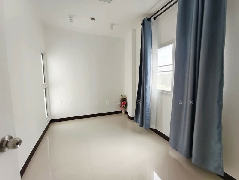 Ponthep Garden Ville 5, Chon Buri (Pattaya), Public Works Road No. Chb. 2039, Nong Pru, Bang Lamung (Pattaya), Chon Buri (Pattaya), 3 Bedrooms, 204 sqm, Single Detached House For Sale, by Patchara Srisak, 500321722 - DDproperty.com