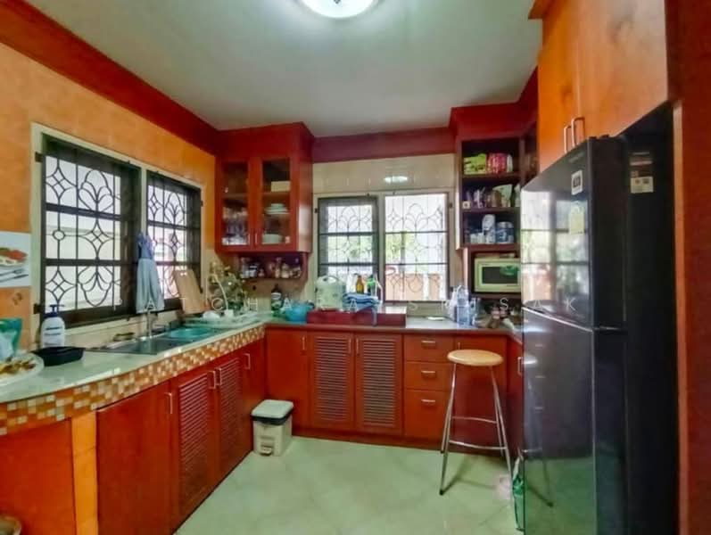 2-BR House, Chon Buri (Pattaya), Nong - Kham, Si Racha, Chon Buri (Pattaya), 2 Bedrooms, 93 sqm, Single Detached House For Sale, by Patchara Srisak, 500321739 - DDproperty.com