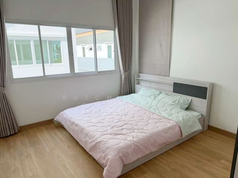 บ้านให้เช่า – ใกล้โฮมโปรสันทราย เพียง 10 นาที ค่าเช่า 29,000 บาท / เดือน รหัสทรัพย์ : No.11H649, Chiang Mai, San Sai Luang, San Sai, Chiang Mai, 3 Bedrooms, 150 sqm, Single Detached House For Rent, by Rutchaporn Tunsiri, 500321759 - DDproperty.com