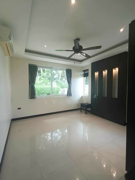 Whispering Palms, Chon Buri (Pattaya), Nong Pru, Bang Lamung (Pattaya), Chon Buri (Pattaya), 4 Bedrooms, 250 sqm, Villa For Rent, by Patchara Srisak, 500321766 - DDproperty.com