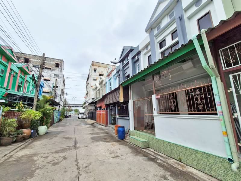 หมู่บ้านกะรัต ท้ายบ้าน, Samut Prakan, Tai Ban, Muang Samut Prakarn, Samut Prakan, 2 Bedrooms, 100 sqm, Townhouse For Sale, by The Best Property แอม, 500321772 - DDproperty.com