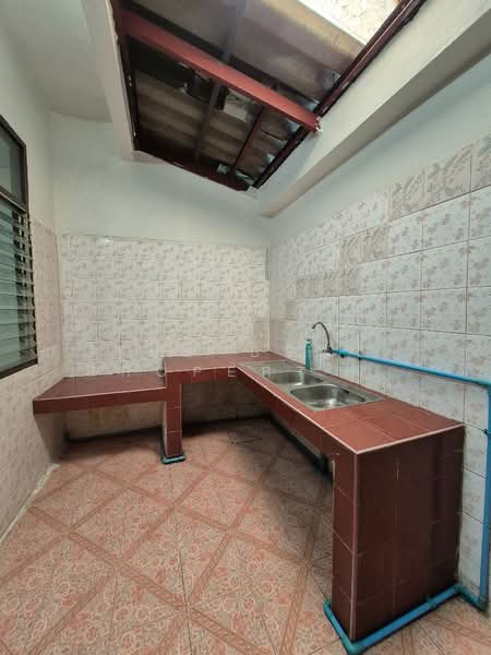 หมู่บ้านกะรัต ท้ายบ้าน, Samut Prakan, Tai Ban, Muang Samut Prakarn, Samut Prakan, 2 Bedrooms, 100 sqm, Townhouse For Sale, by The Best Property แอม, 500321772 - DDproperty.com