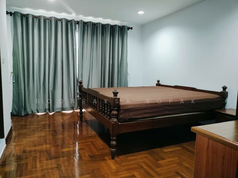 Witthayu Complex, Bangkok, 1673 New Petchaburi Road, Makkasan, Ratchathewi, Bangkok, 2 Bedrooms, 81 sqm, Condo For Rent, by Boonraksa Sopak, 500321777 - DDproperty.com