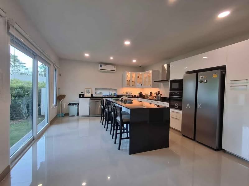 Life In The Garden Rongpo-Motorway, Chon Buri (Pattaya), Soi Bang Lamung 25 (Rong Po), Ta Khian Tia, Bang Lamung (Pattaya), Chon Buri (Pattaya), 4 Bedrooms, 325 sqm, Single Detached House For Rent, by Patchara Srisak, 500321784 - DDproperty.com