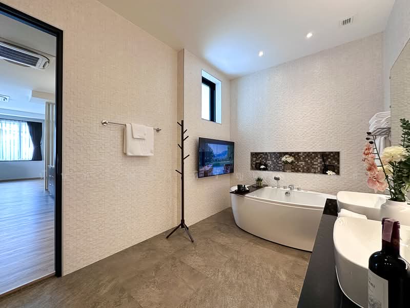 Ultra-Luxury Modern Sanctuary in Prime Hang Dong, Chiang Mai, Ban Waen, Hang Dong, Chiang Mai, 5 Bedrooms, 761 sqm, Villa For Sale, by Nunthawat Hiranputtipat, 500321796 - DDproperty.com