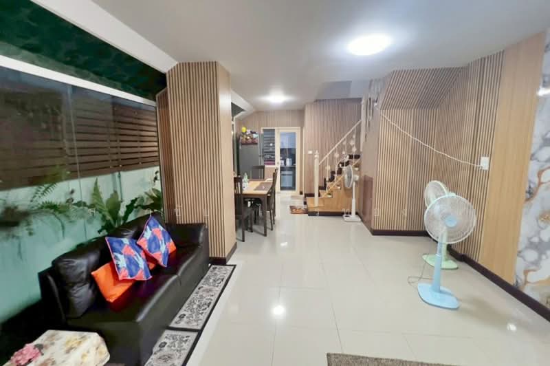 Moobaan K.C. Ramintra 7, Bangkok, Sam Wa Tawan Tok, Khlong Sam Wa, Bangkok, 2 Bedrooms, 120 sqm, Townhouse For Sale, by สง่าชัย ไทรทองคำ, 500321798 - DDproperty.com
