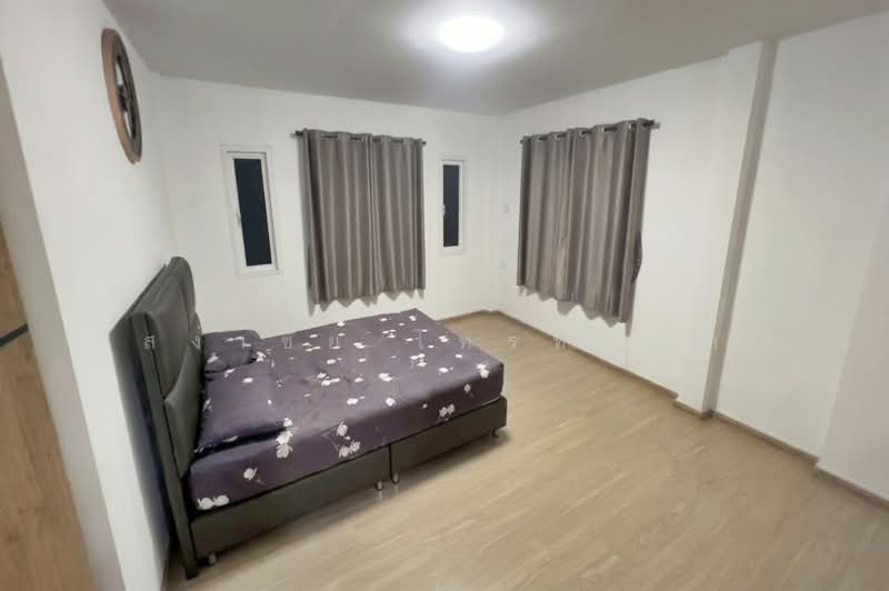 Moobaan K.C. Ramintra 7, Bangkok, Sam Wa Tawan Tok, Khlong Sam Wa, Bangkok, 2 Bedrooms, 120 sqm, Townhouse For Sale, by สง่าชัย ไทรทองคำ, 500321798 - DDproperty.com