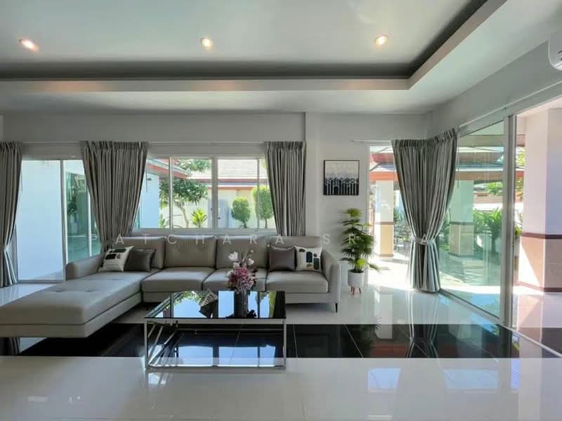 3-BR House, Chon Buri (Pattaya), Huai Yai, Bang Lamung (Pattaya), Chon Buri (Pattaya), 3 Bedrooms, 396 sqm, Single Detached House For Rent, by Patchara Srisak, 500321808 - DDproperty.com