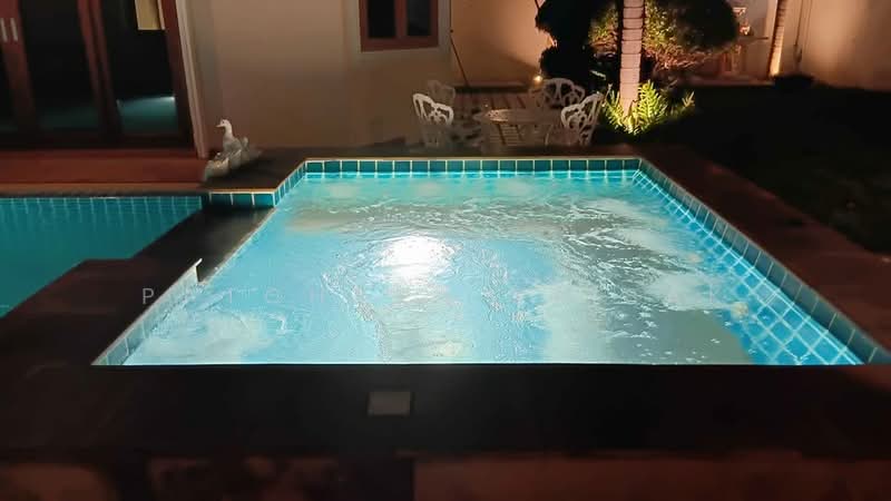 4-BR House, Chon Buri (Pattaya), Nong Pru, Bang Lamung (Pattaya), Chon Buri (Pattaya), 4 Bedrooms, 445 sqm, Single Detached House For Rent, by Patchara Srisak, 500321811 - DDproperty.com