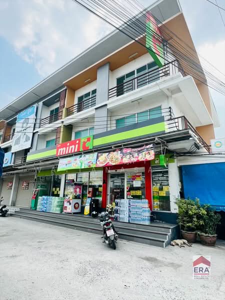 ขายอาคารพาณิชย์3ชั้น ติดถนนใหญ่พานทอง พร้อมผู้เช่า Mini Big C รับรายได้ทันที, Chon Buri (Pattaya), , Phan Thong, Chon Buri (Pattaya), , 856 sqm, Shophouse For Sale, by Pronthip Wattanasatiengul, 500321815 - DDproperty.com
