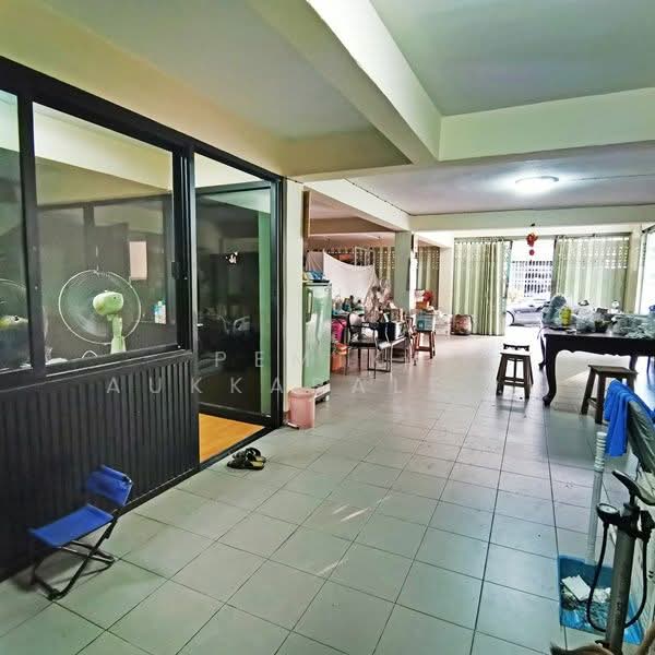 3-BR Townhouse, Bangkok, Ban Chang Lo, Bangkok Noi, Bangkok, 3 Bedrooms, 870 sqm, Townhouse For Sale, by Pemika Aukkaraleekul, 500321853 - DDproperty.com