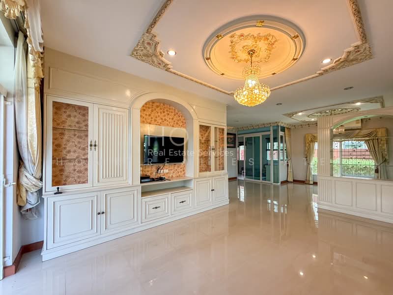 Casa Ville Ramkhamhaeng – Wongwaen 2, Bangkok, Kheha Romklao Road, Khlong Song Ton Nun, Lat Krabang, Bangkok, 3 Bedrooms, 203 sqm, Single Detached House For Sale, by HOME Real Estate Service, 500321858 - DDproperty.com
